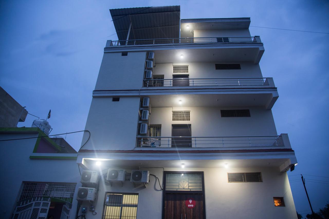 Oyo 9123 Baghban Residency Hotel Gwalior Eksteriør billede