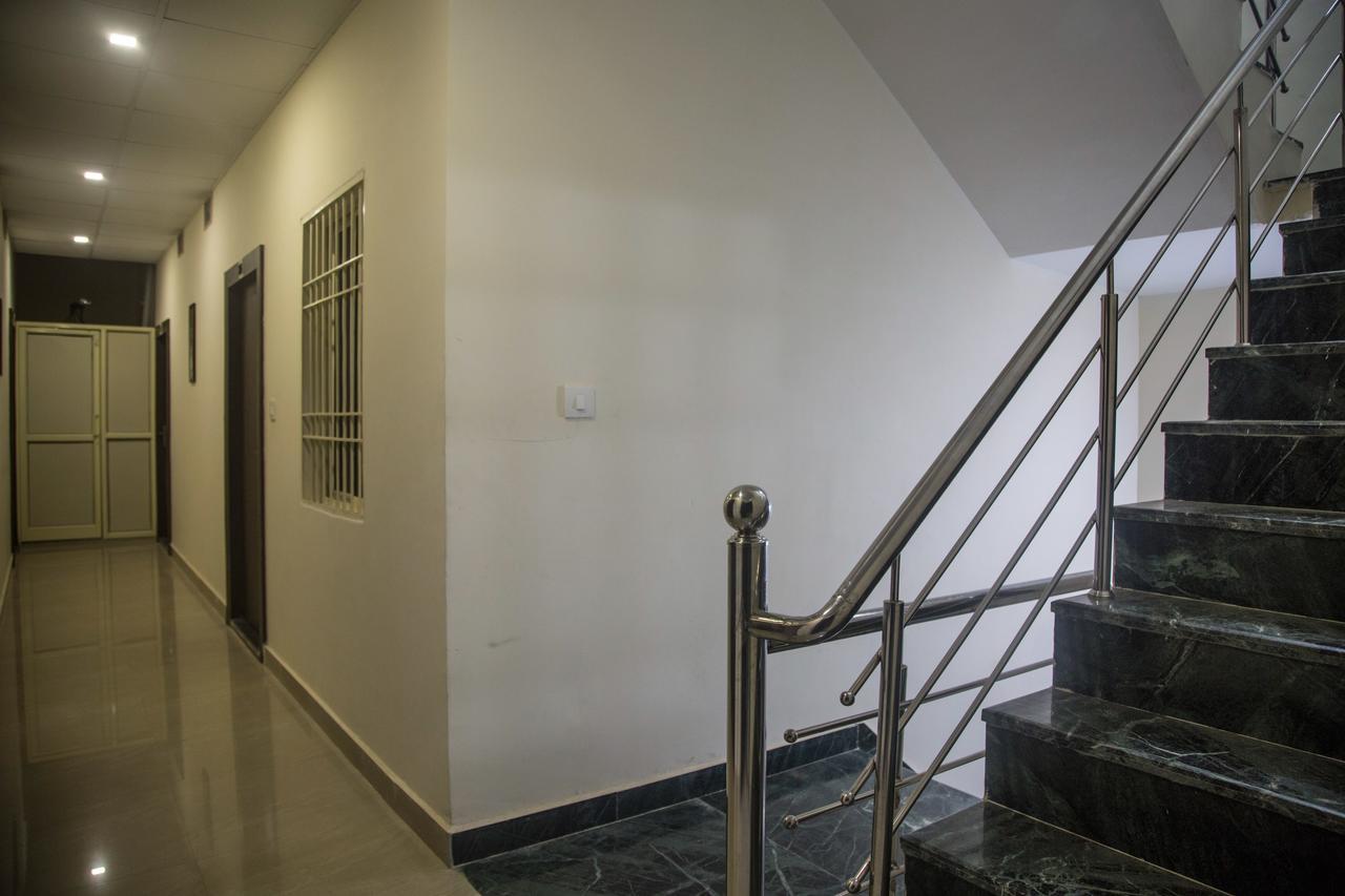 Oyo 9123 Baghban Residency Hotel Gwalior Eksteriør billede